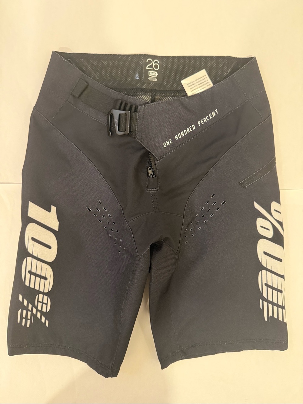 Youth R Core Shorts size 26